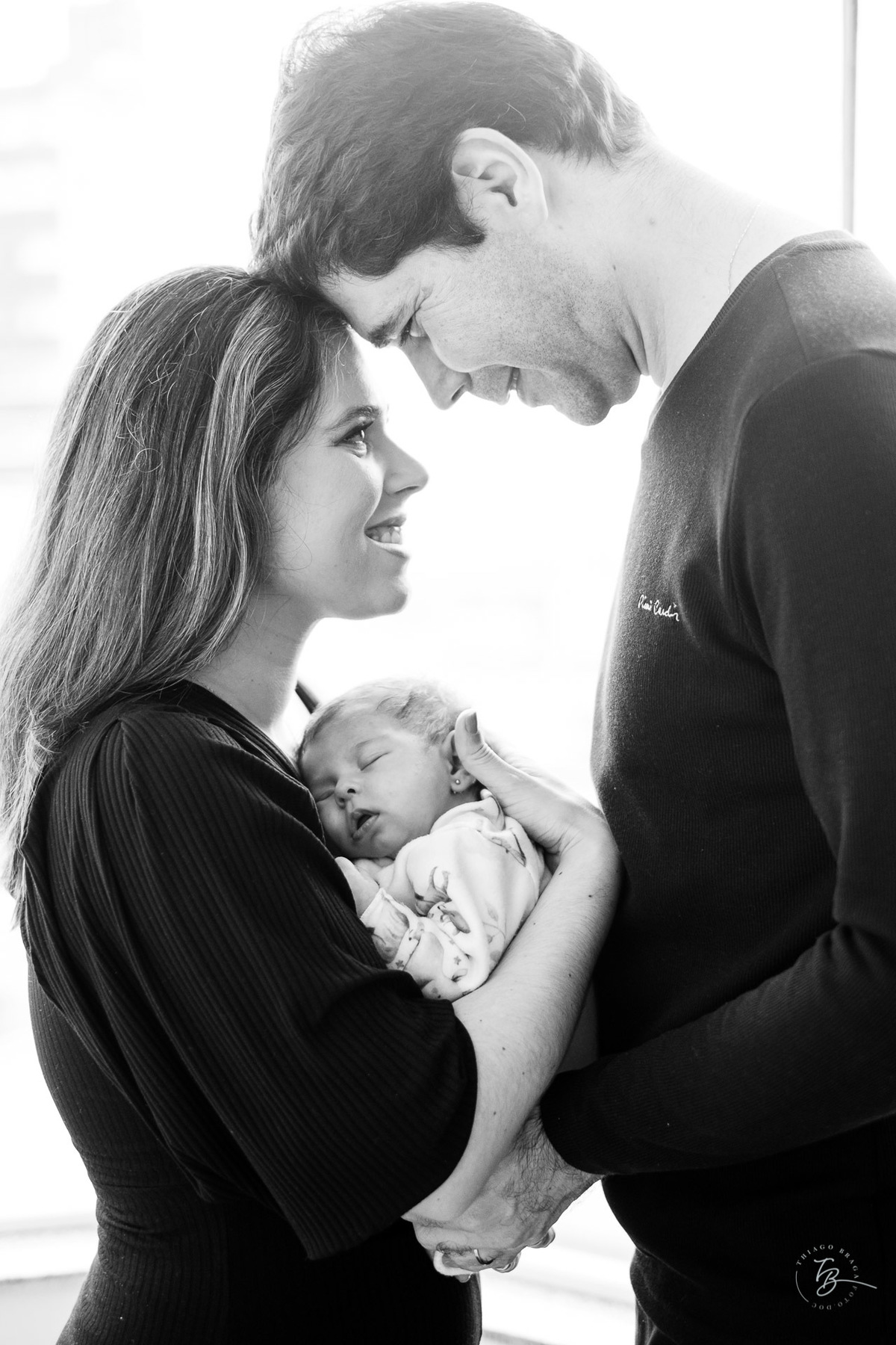 ensaio de bebê e família nos primeiros dias da Anna clara em casa, em Florianópolis, pot Thiago Braga