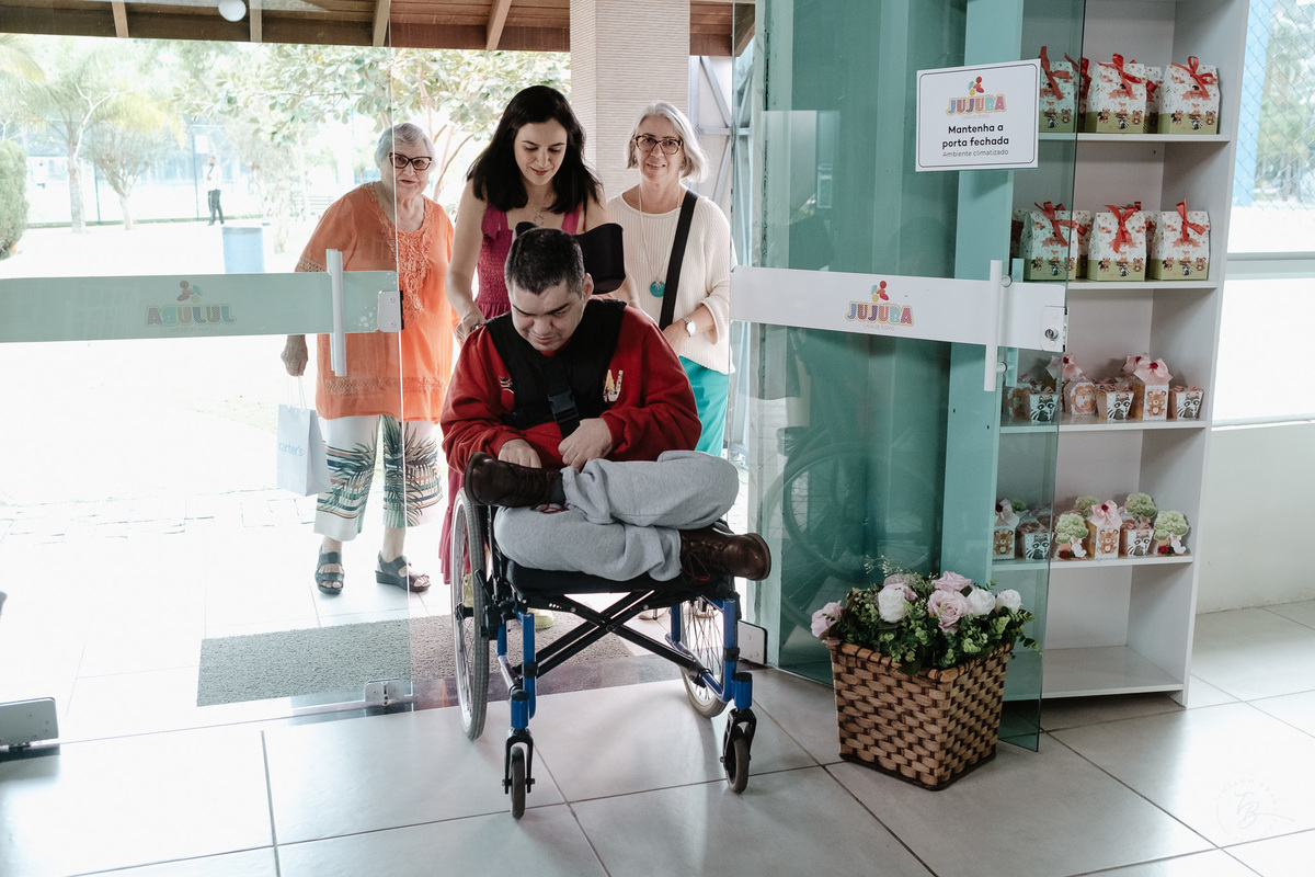documental do dia de aniversário em Florianópolis, fotos de família por Thiago Braga
