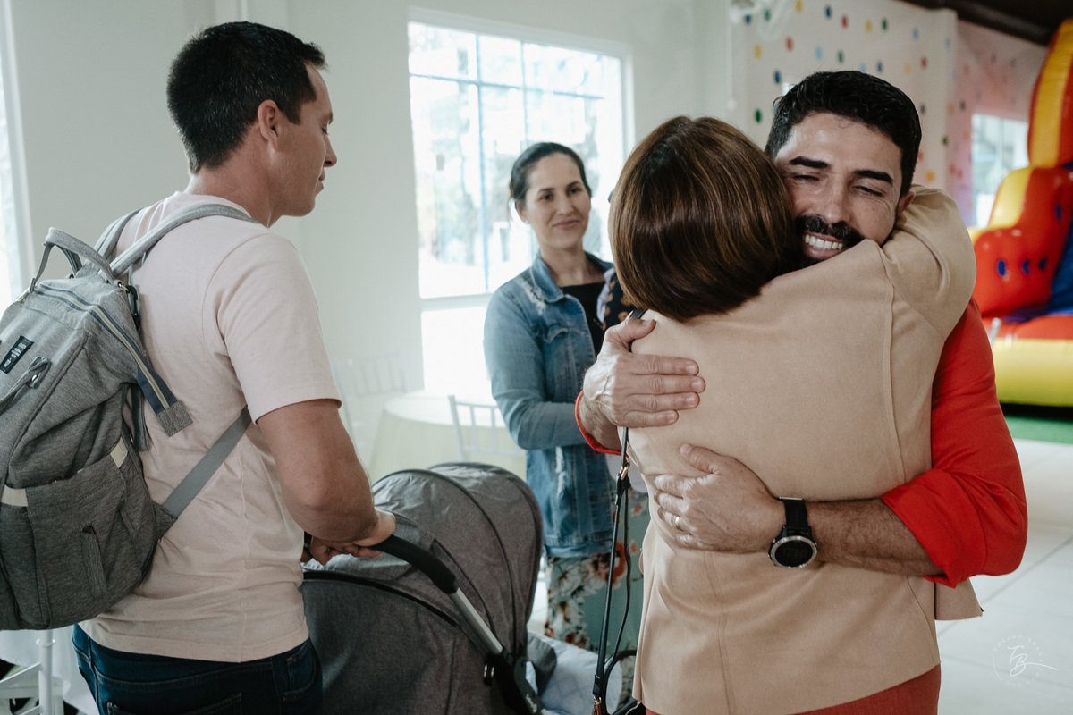 documental do dia de aniversário em Florianópolis, fotos de família por Thiago Braga