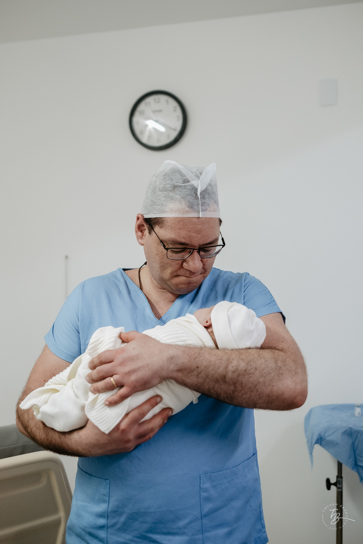 cesárea humanizada na maternidade ilha em Florianópolis por Thiago Braga