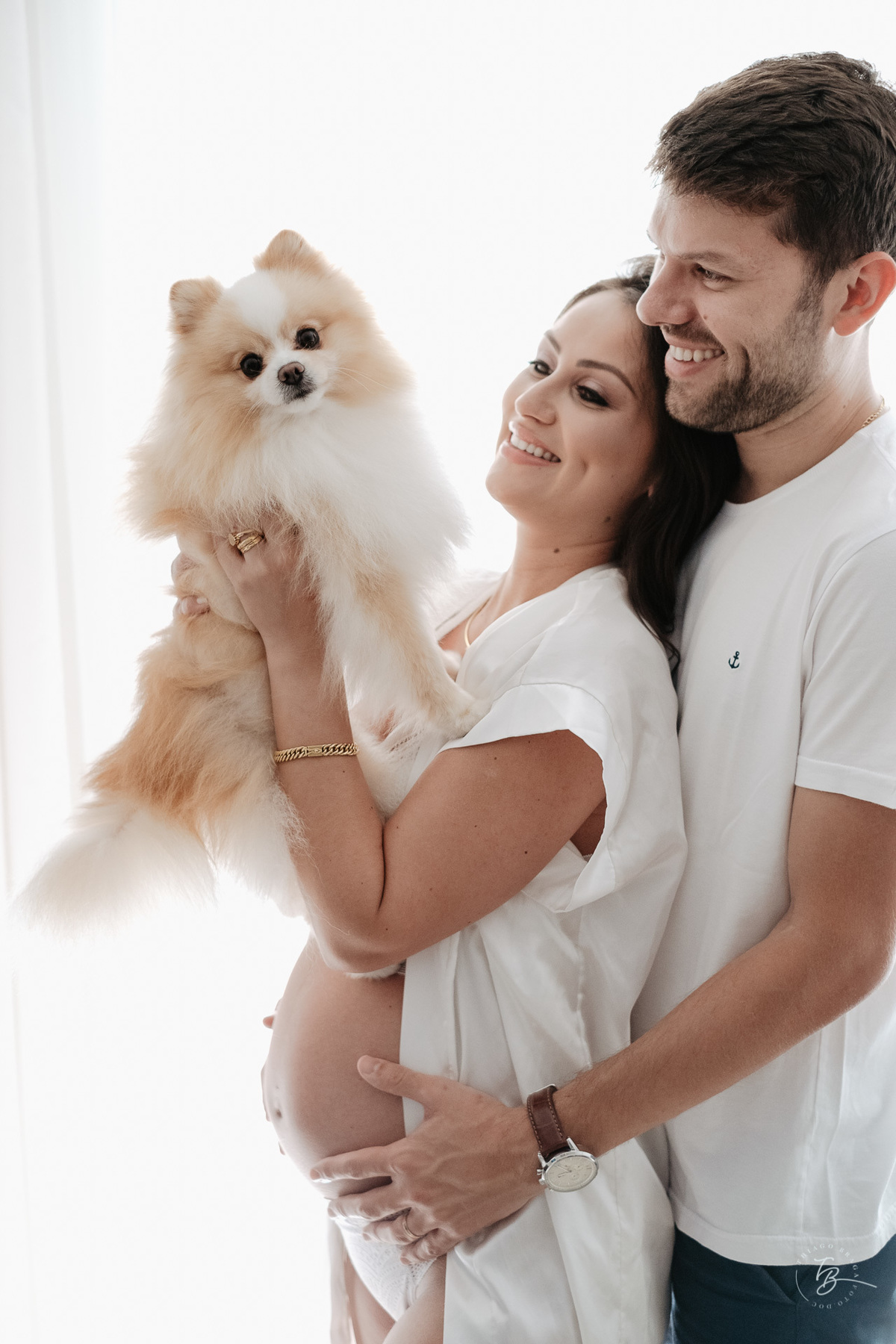 Fotos de gestante em casa e na praia dos ingleses em Florianópolis