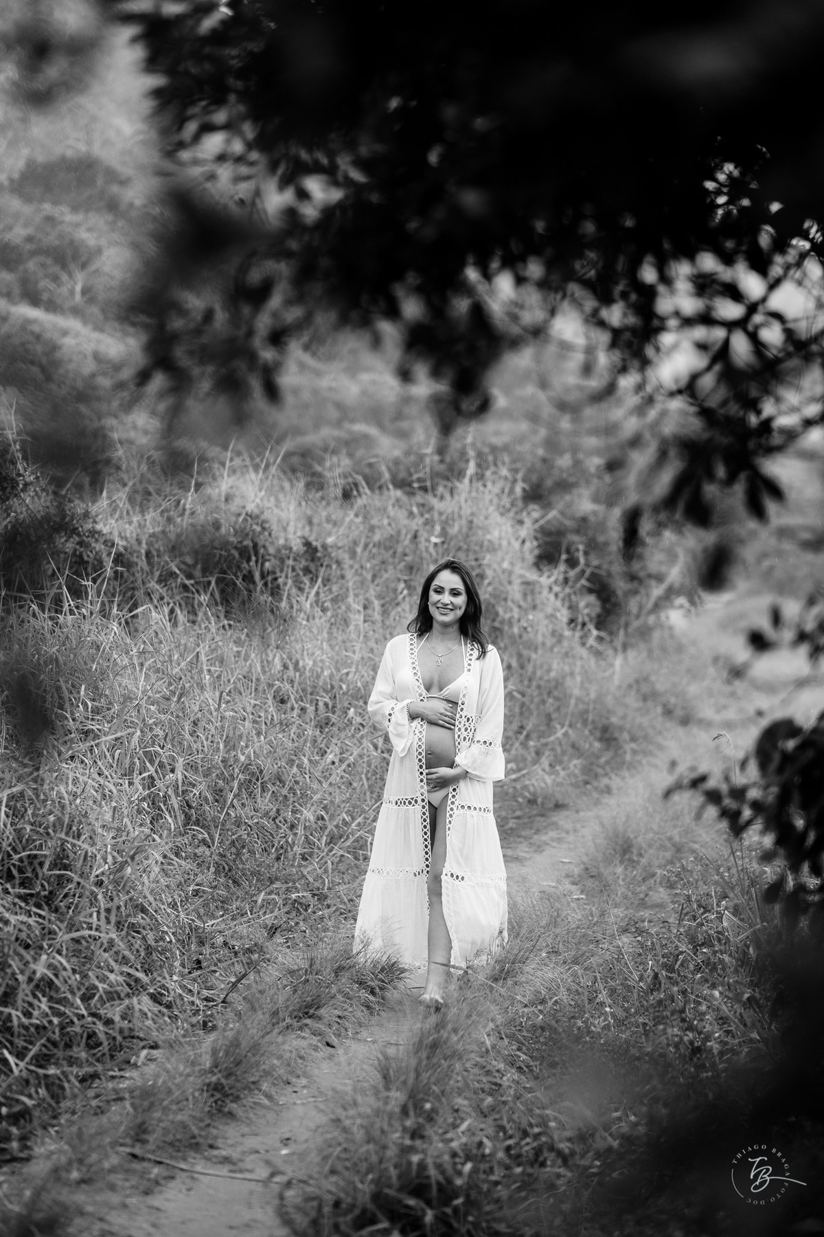 Fotos de gestante em casa e na praia dos ingleses em Florianópolis
