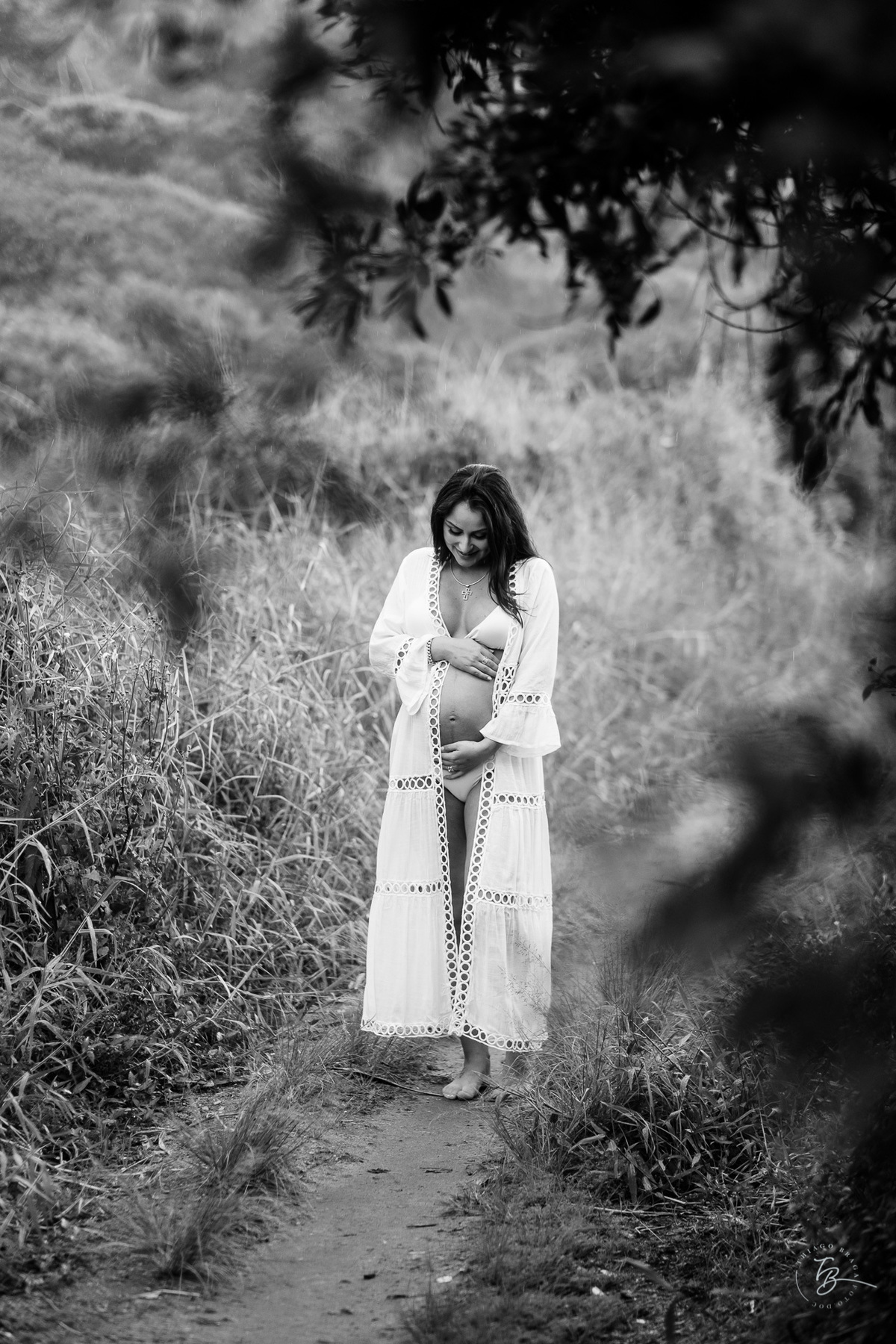Fotos de gestante em casa e na praia dos ingleses em Florianópolis