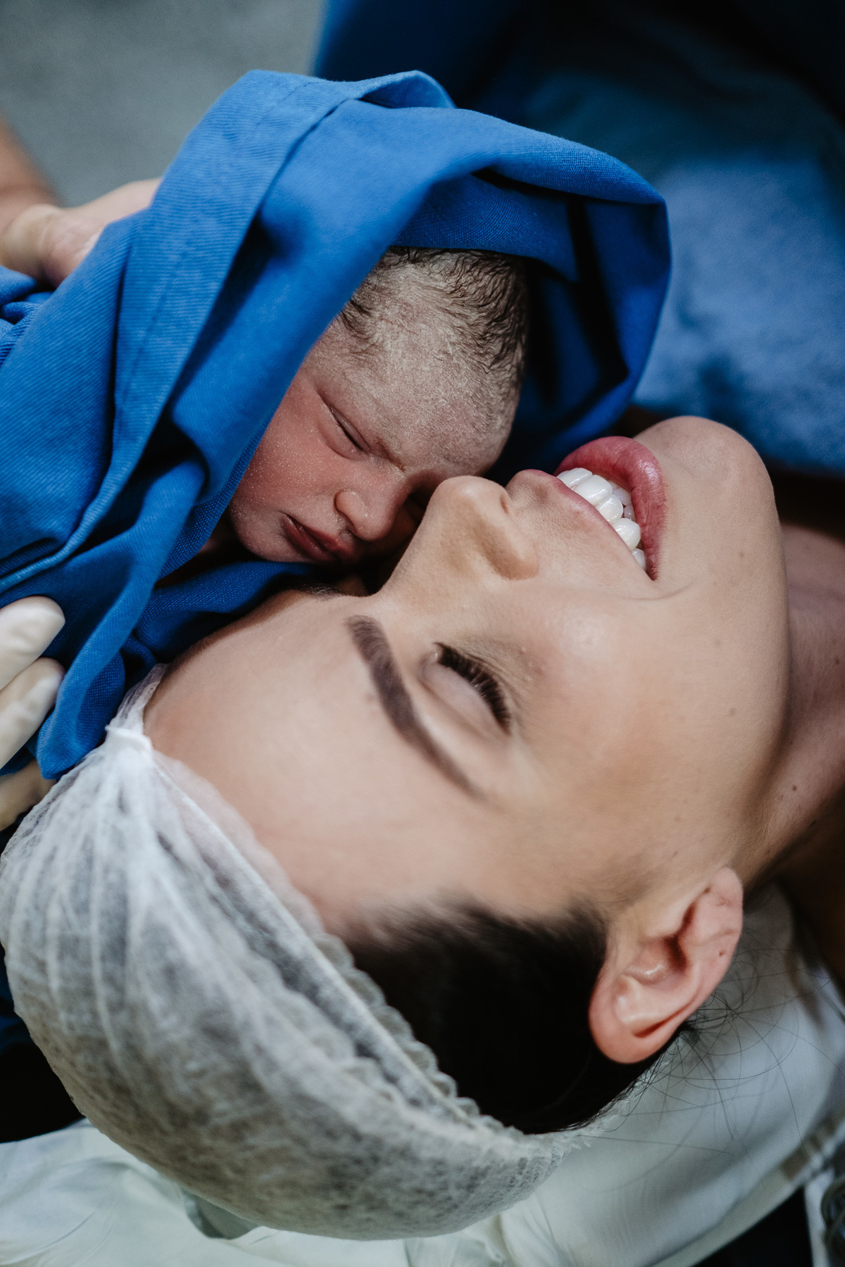 Fotografo de parto, registros de nascimento na maternidade Santa Helena em Florianópolis por Thiago Braga