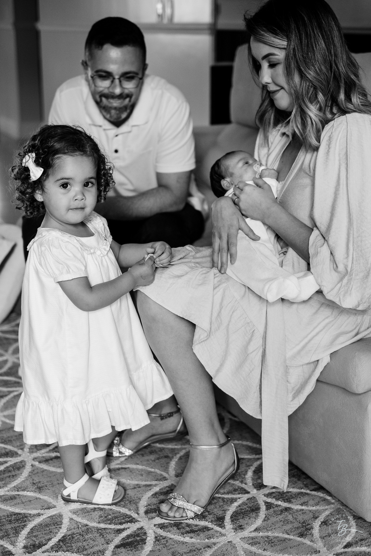 Ensaio de primeiros dias no primeiro mês do Davi, na Pedra Branca, em casa, por Thiago Braga