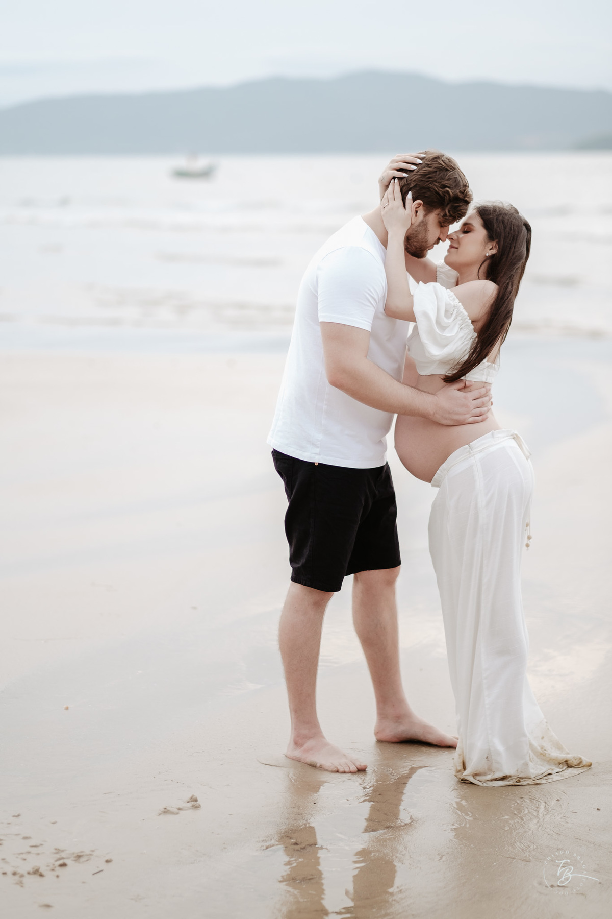 ensaio gestante no hotel ill campanário em jurerê internacional em Florianópolis/SC por Thiago Braga