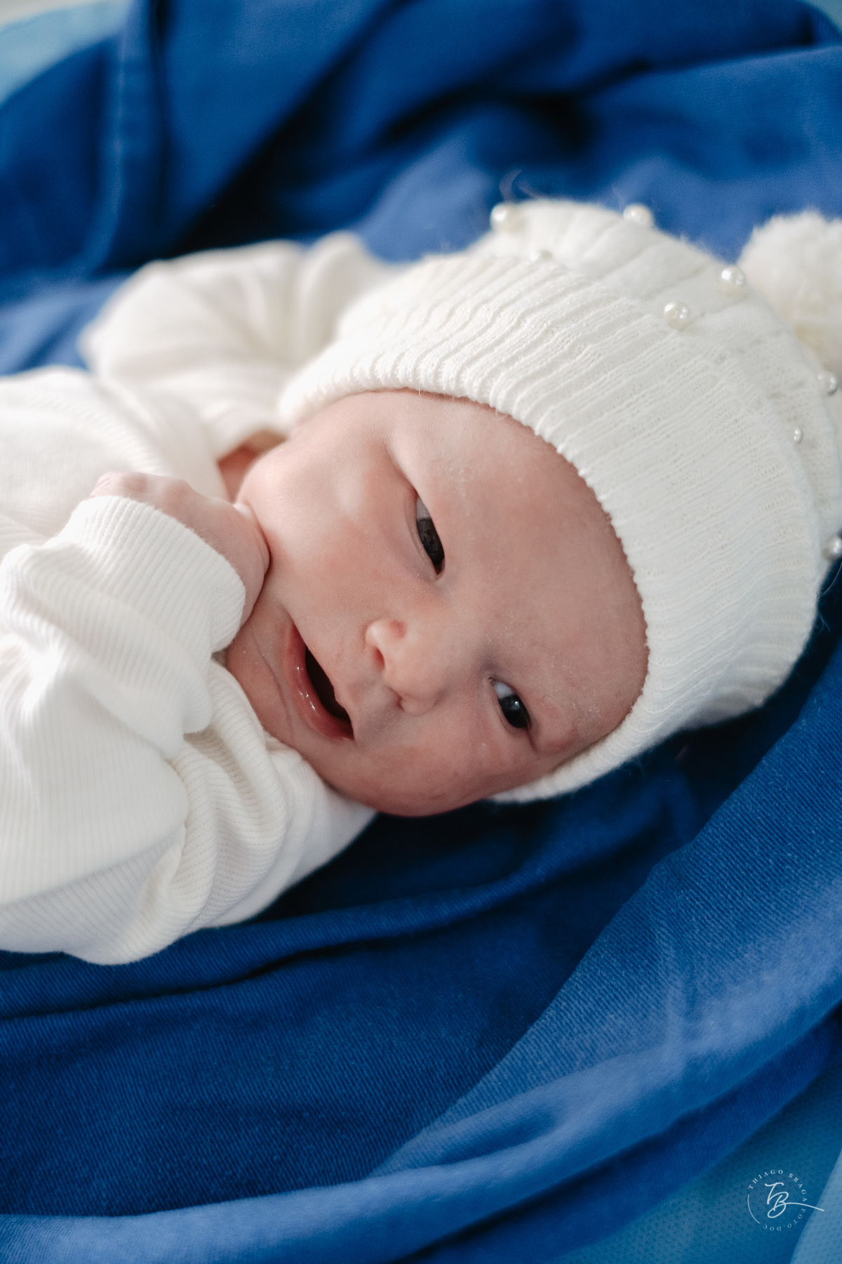 Cesárea humanizada, nascimento da Amália, Maternidade Ilha em Florianópolis por Thiago Braga fotografia de parto