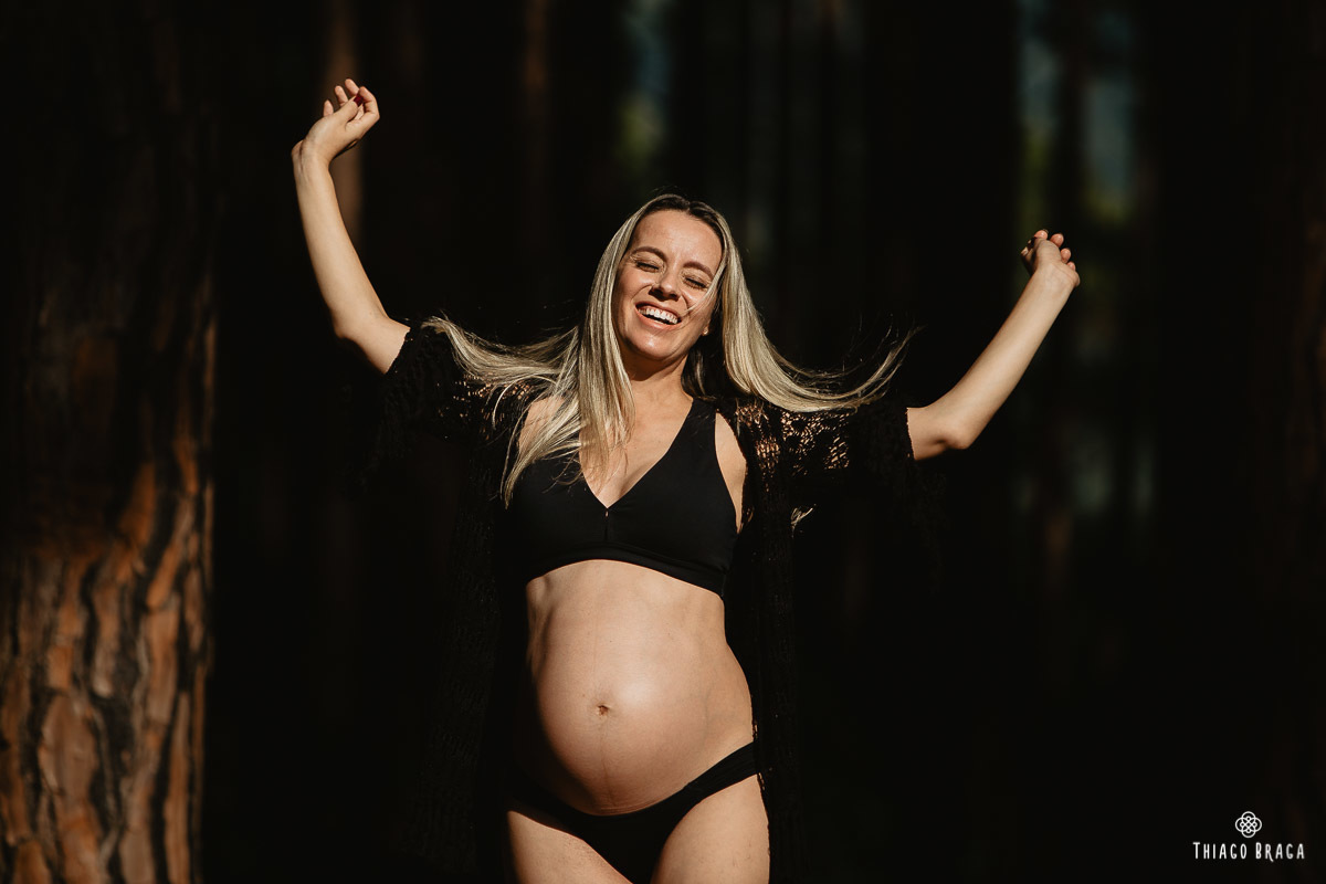 Sessão de fotos Gestante no Parque do Rio Vermelho em Florianópolis. 