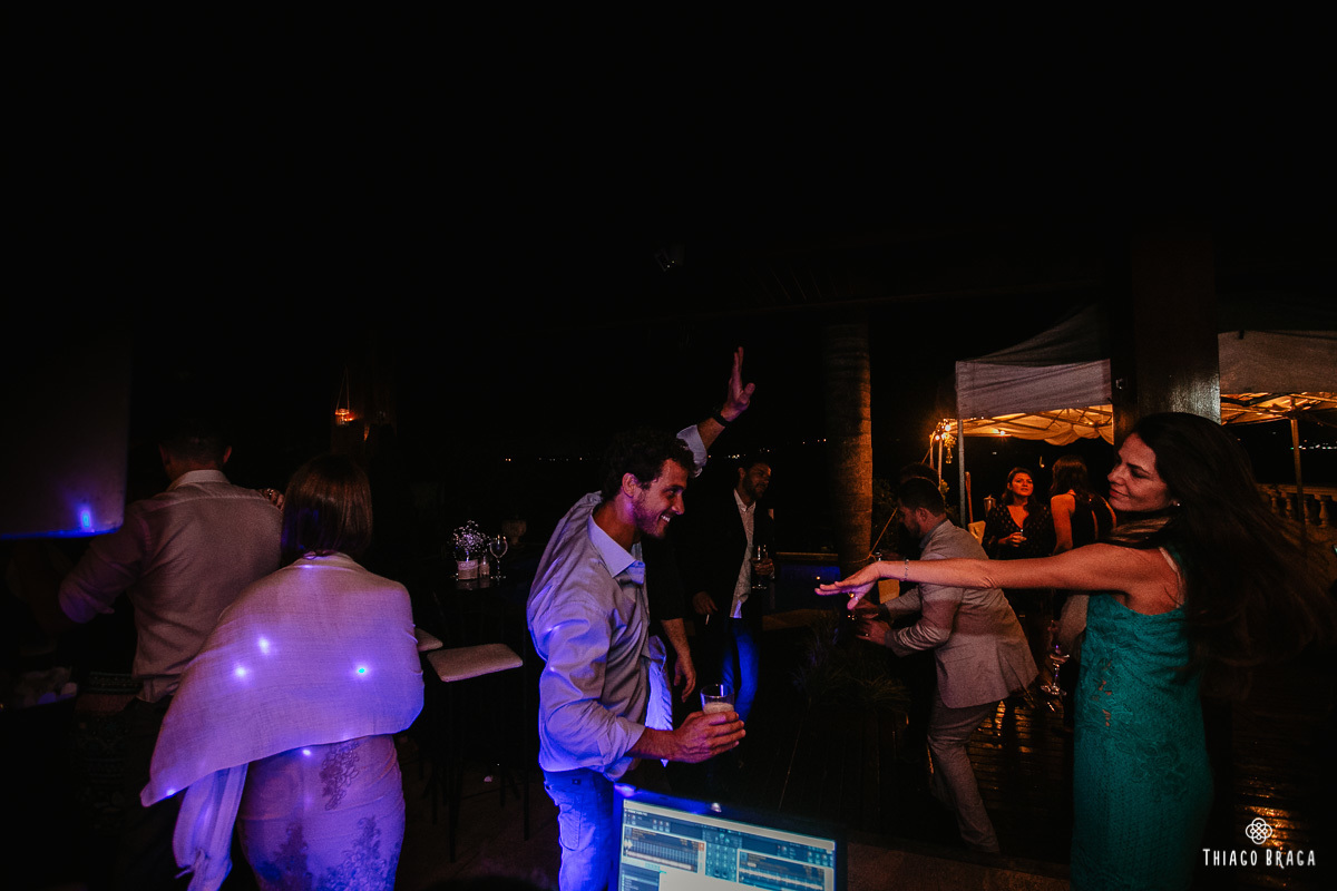 casamento-documental-em-casa-florianopolis-naiara-e-luciano