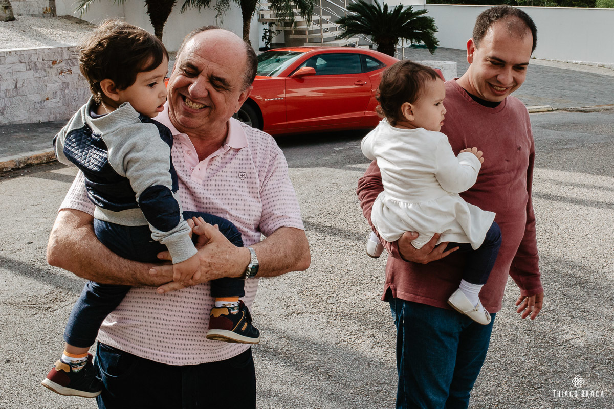 Fotografia documental de familia em Florianopolis. Thiago Braga. Familia Henrique Sabino.
