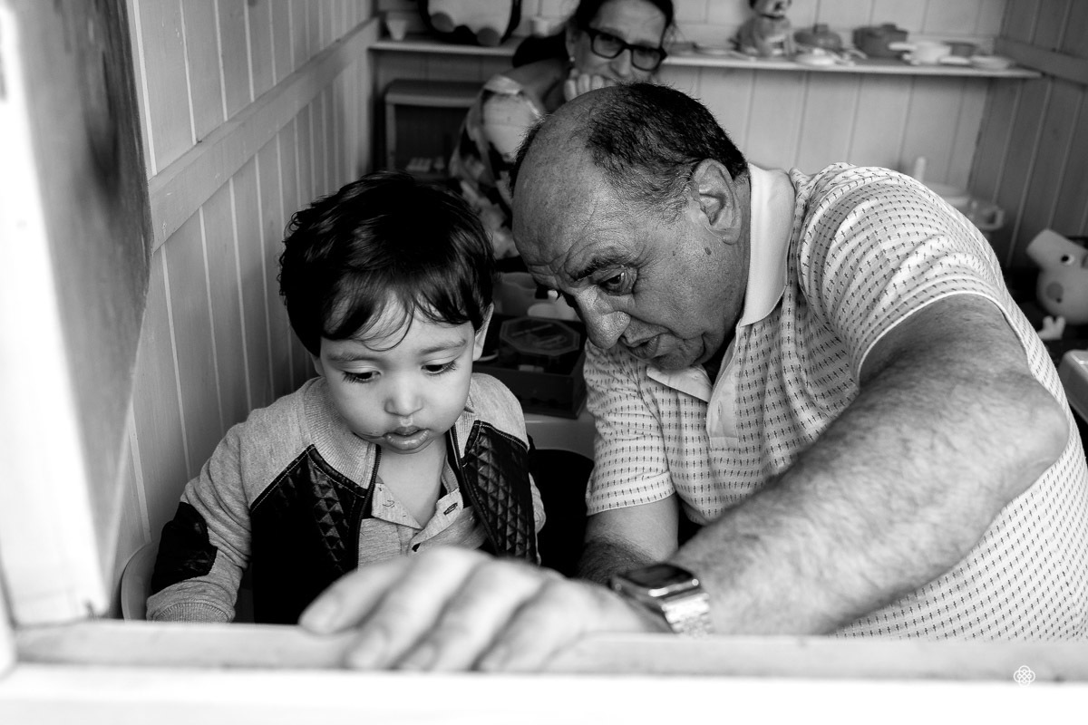 Fotografia documental de familia em Florianopolis. Thiago Braga. Familia Henrique Sabino.