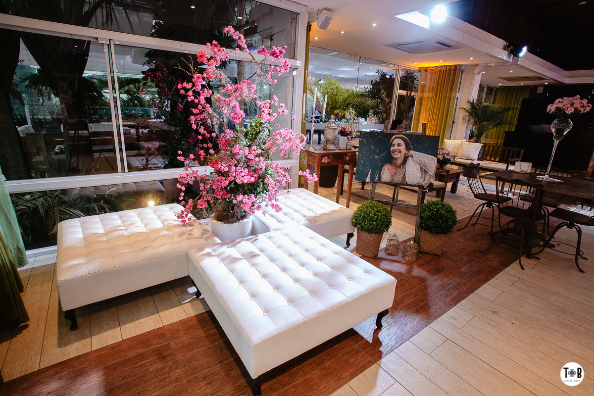 Festa de 15 anos no Restaurante quatro Estações, no Primavera, em Florianópolis/SC