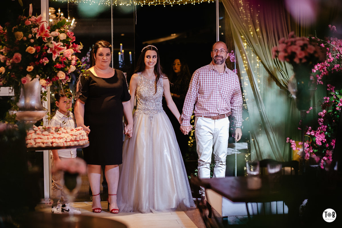 Festa de 15 anos no Restaurante quatro Estações, no Primavera, em Florianópolis/SC