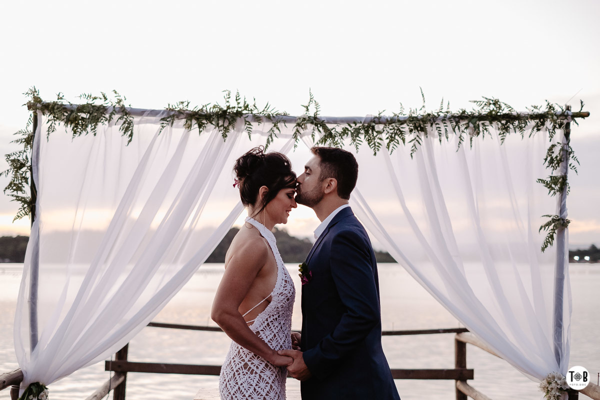 Casamento ao ar livre, Porto do Contrato, Sul da Ilha, Ribeirão da ilha. Florianópolis-SC. Geane e Alan.