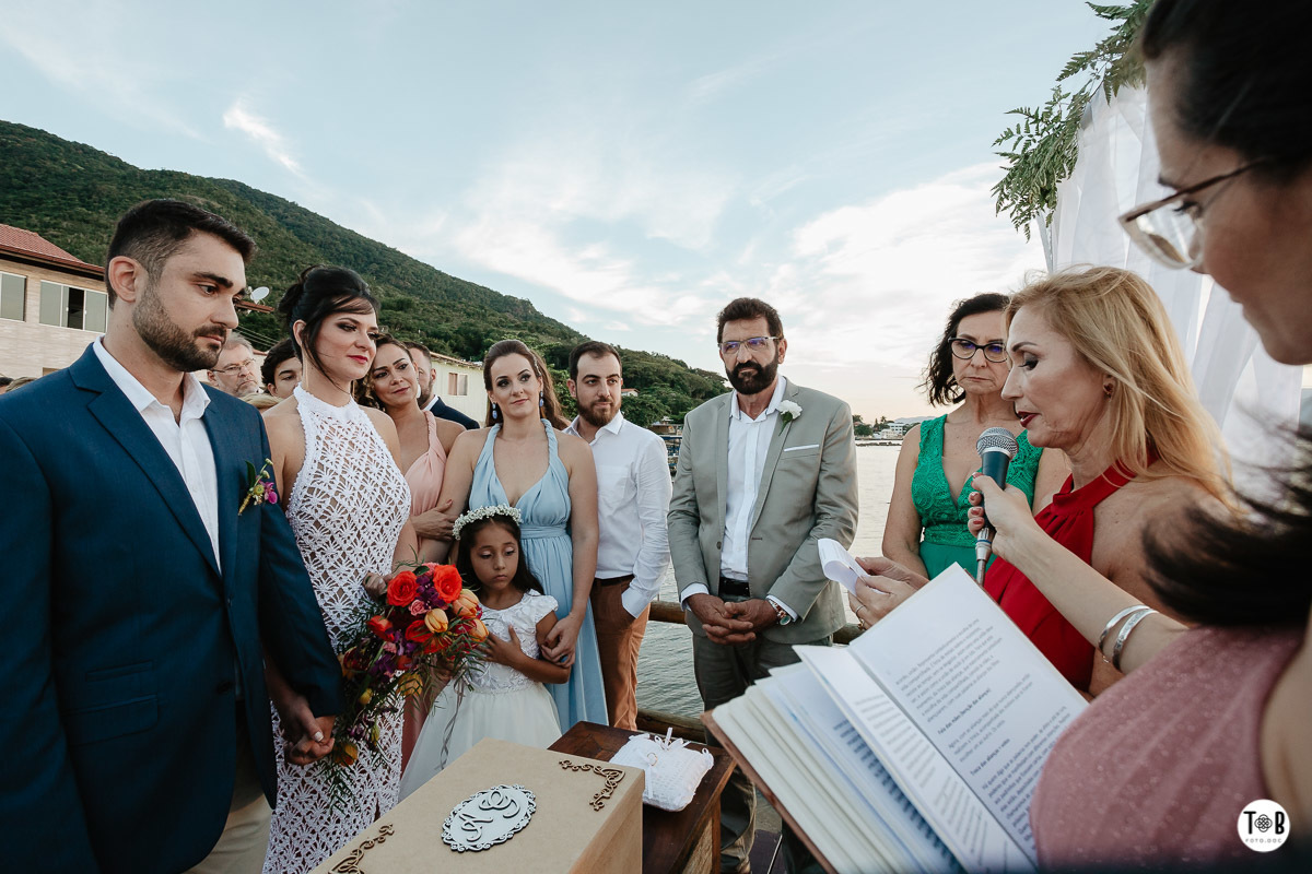Casamento ao ar livre, Porto do Contrato, Sul da Ilha, Ribeirão da ilha. Florianópolis-SC. Geane e Alan.