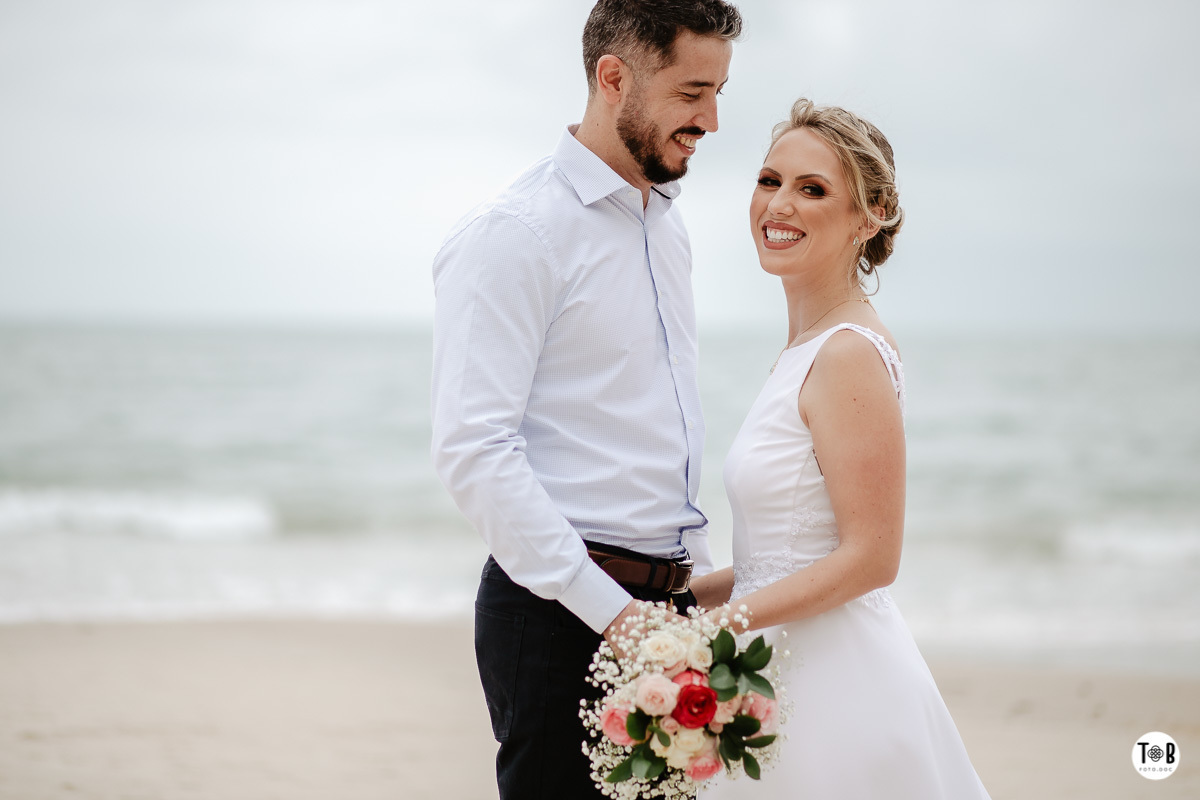 Casamento em Canasvieiras em Florianópolis. Rafaela e Leandro
