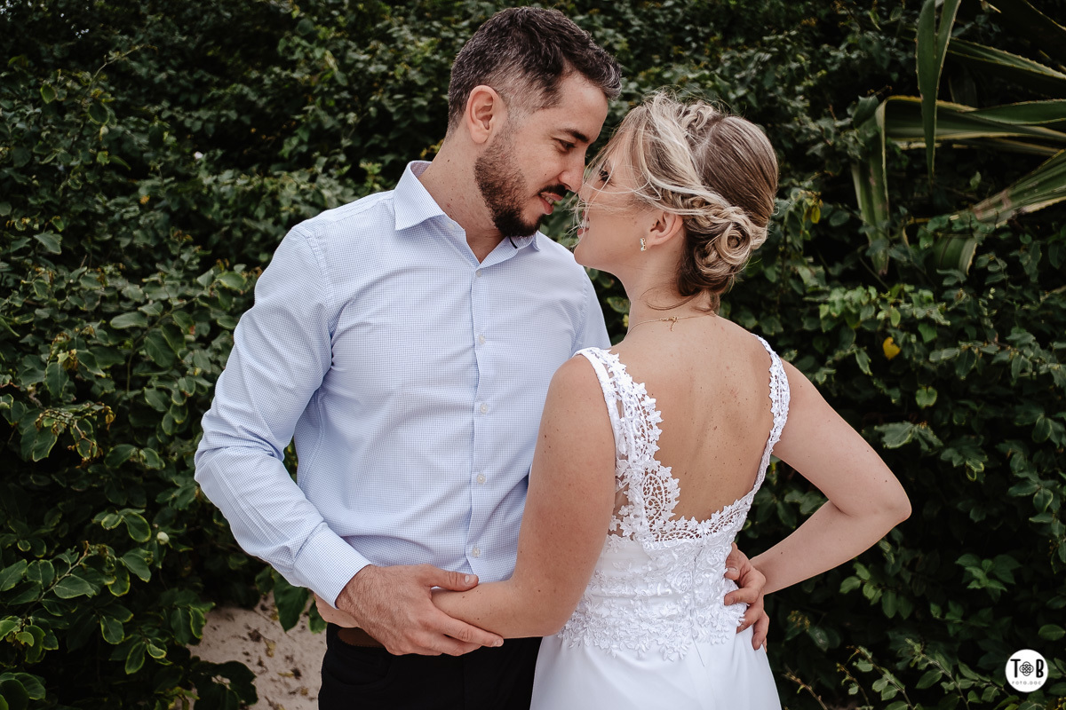 Casamento em Canasvieiras em Florianópolis. Rafaela e Leandro