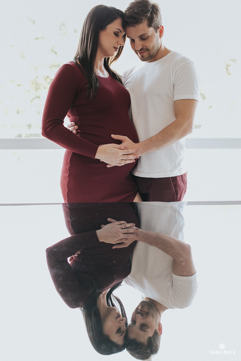 ensaio gestante em casa Florianópolis - SC. Giovana + Celso + Bia. 