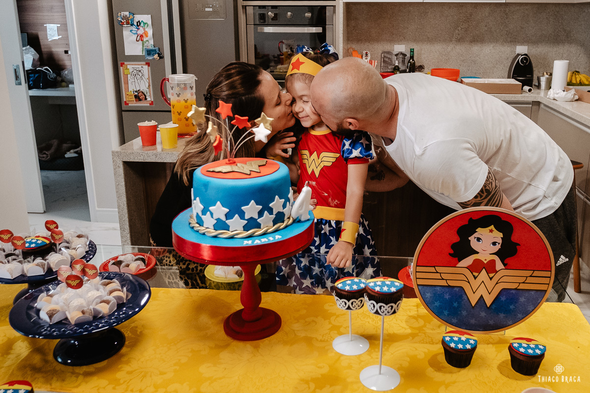 fotografia documental de familia. Aniversário em casa. Florianópolis/SC