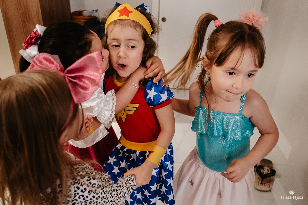 fotografia documental de familia. Aniversário em casa. Florianópolis/SC