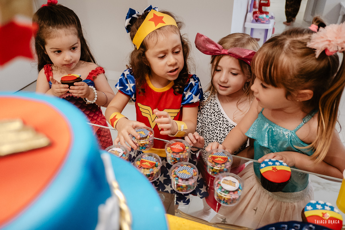 fotografia documental de familia. Aniversário em casa. Florianópolis/SC