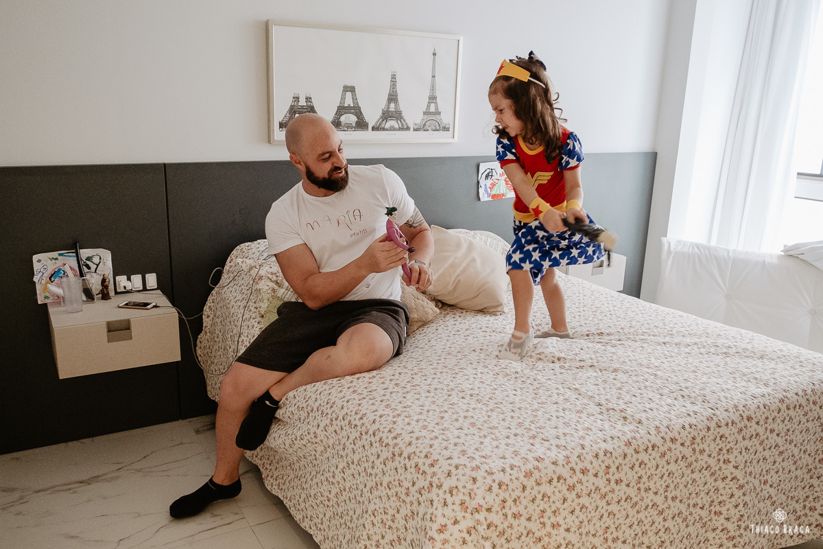 fotografia documental de familia. Aniversário em casa. Florianópolis/SC