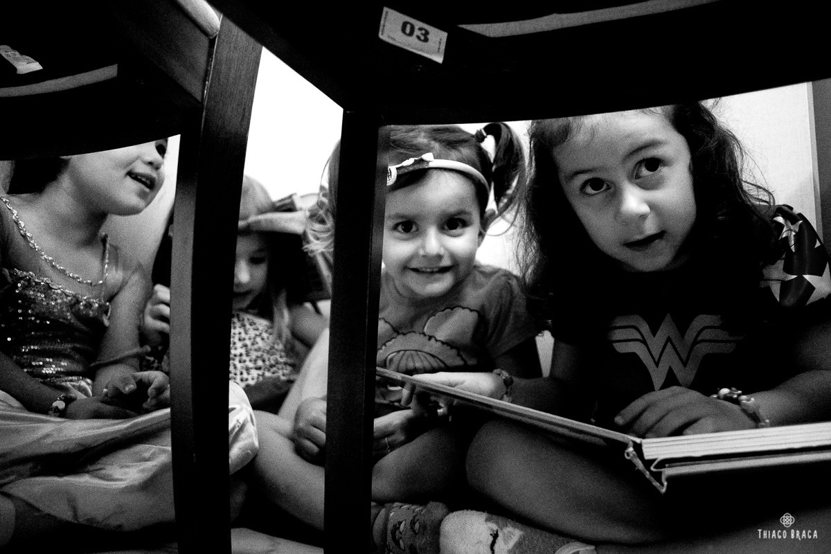 fotografia documental de familia. Aniversário em casa. Florianópolis/SC