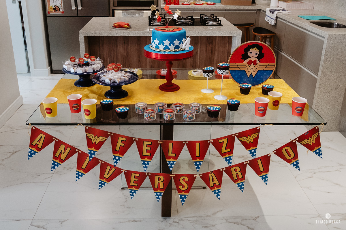 fotografia documental de familia. Aniversário em casa. Florianópolis/SC