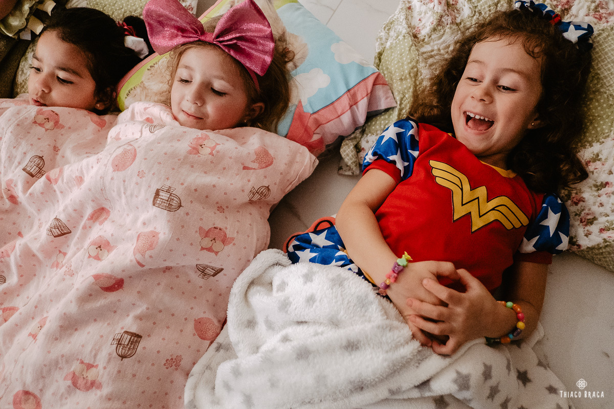 fotografia documental de familia. Aniversário em casa. Florianópolis/SC