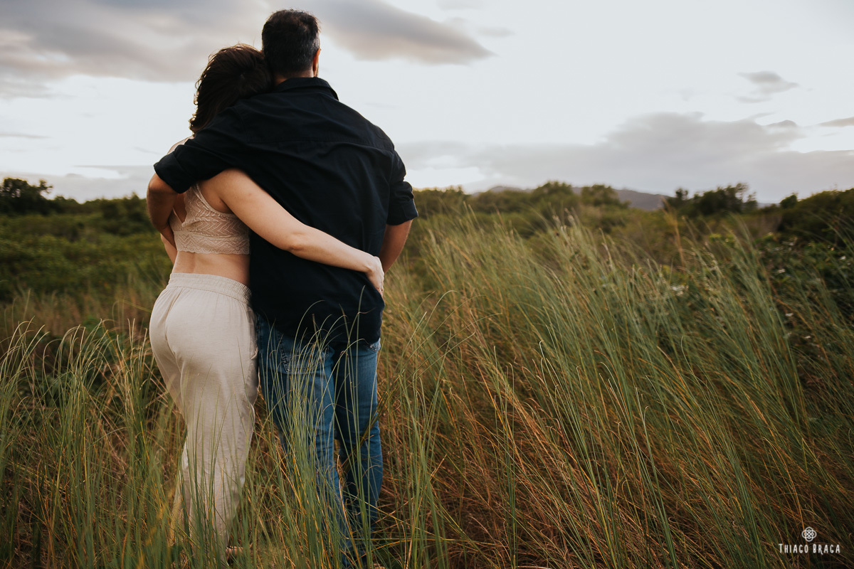 ensaio-de-gestante-praia-da-daniela-florianopolis-sc-henrique-gisele-sofia