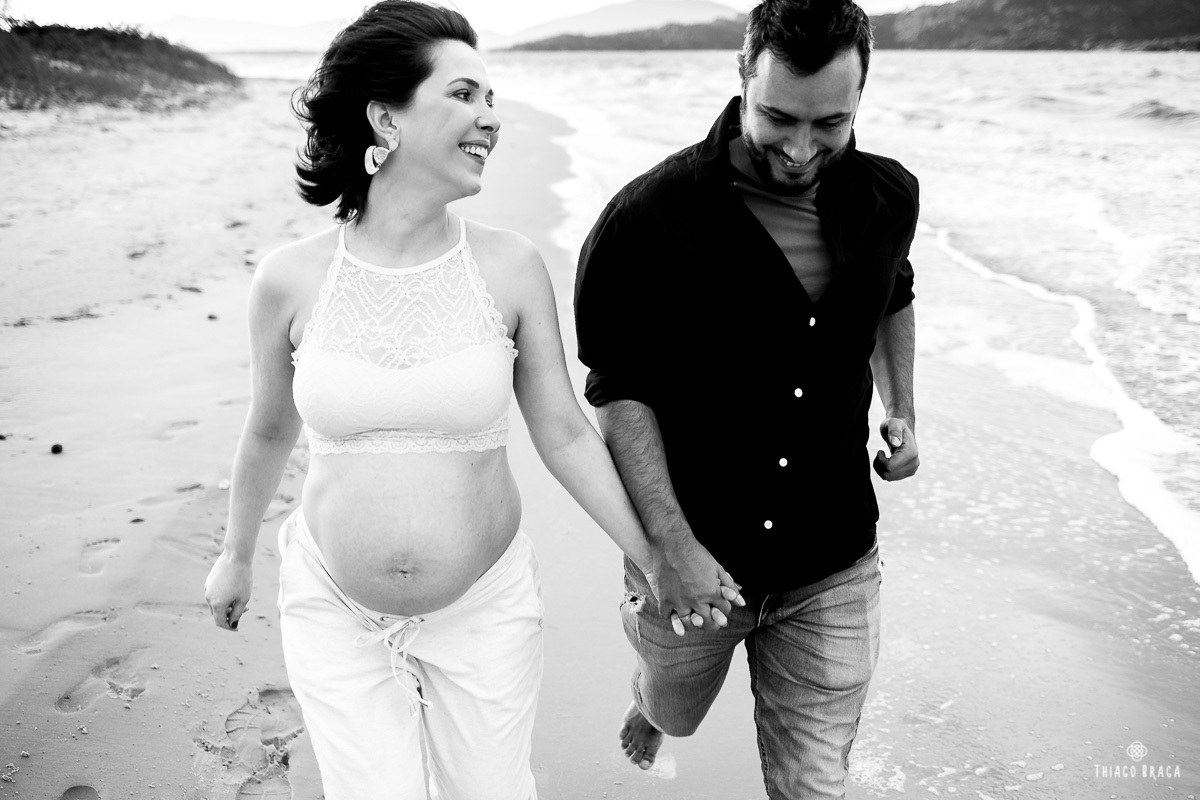 ensaio-de-gestante-praia-da-daniela-florianopolis-sc-henrique-gisele-sofia