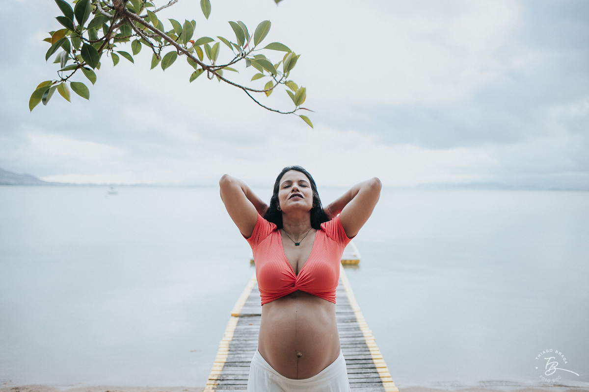 Santo Antonio de Lisboa e Sambaqui. KThais, Kirliam a espera da Khloe.