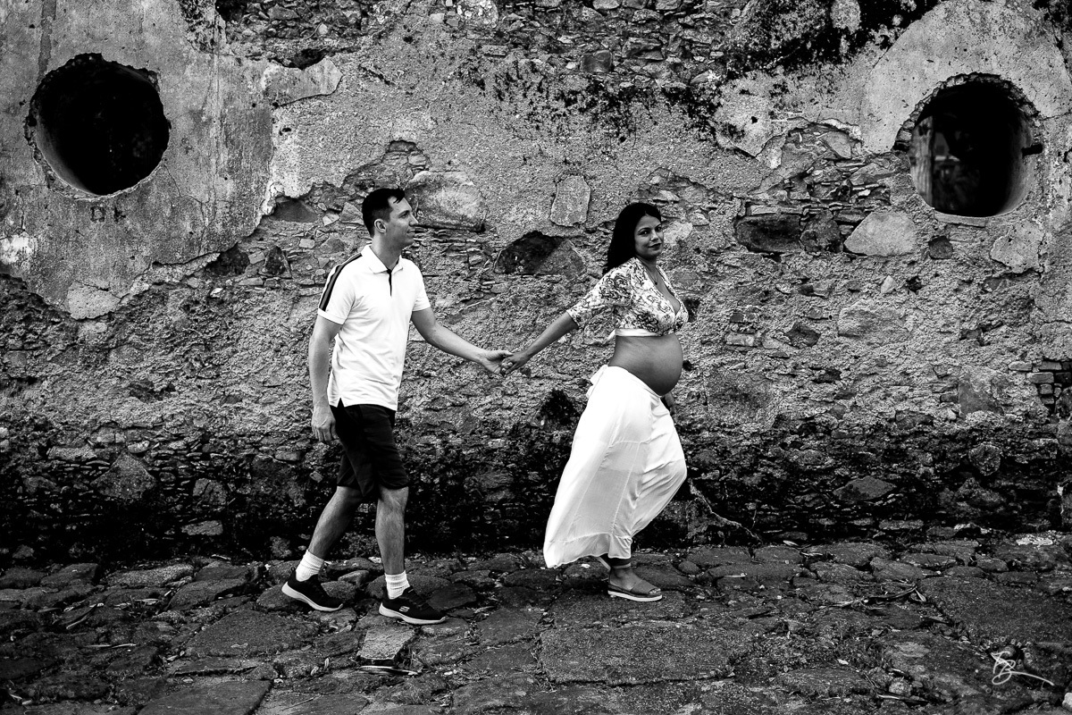 Santo Antonio de Lisboa e Sambaqui. KThais, Kirliam a espera da Khloe.