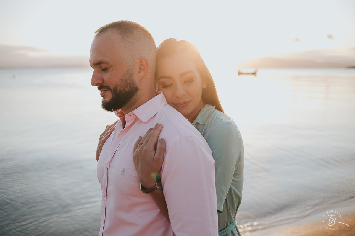 Sessão pré-casamento Lais e Dani em Santo antonio de Lisboa e Sambaqui, fim de tarde em Florianópolis