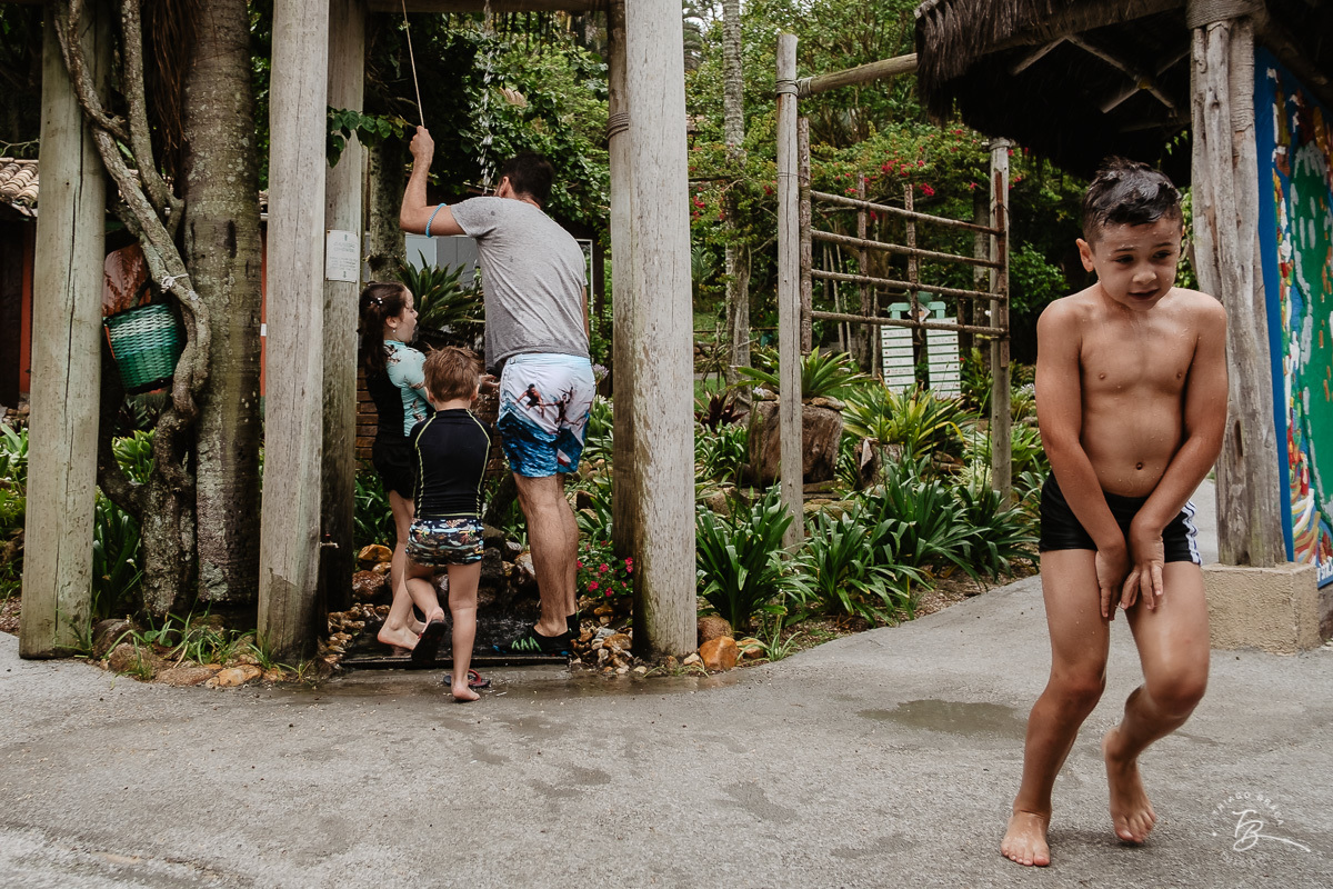 um sábado na ilha do papagaio. Fotografia de família. Thiago Braga Fotografia