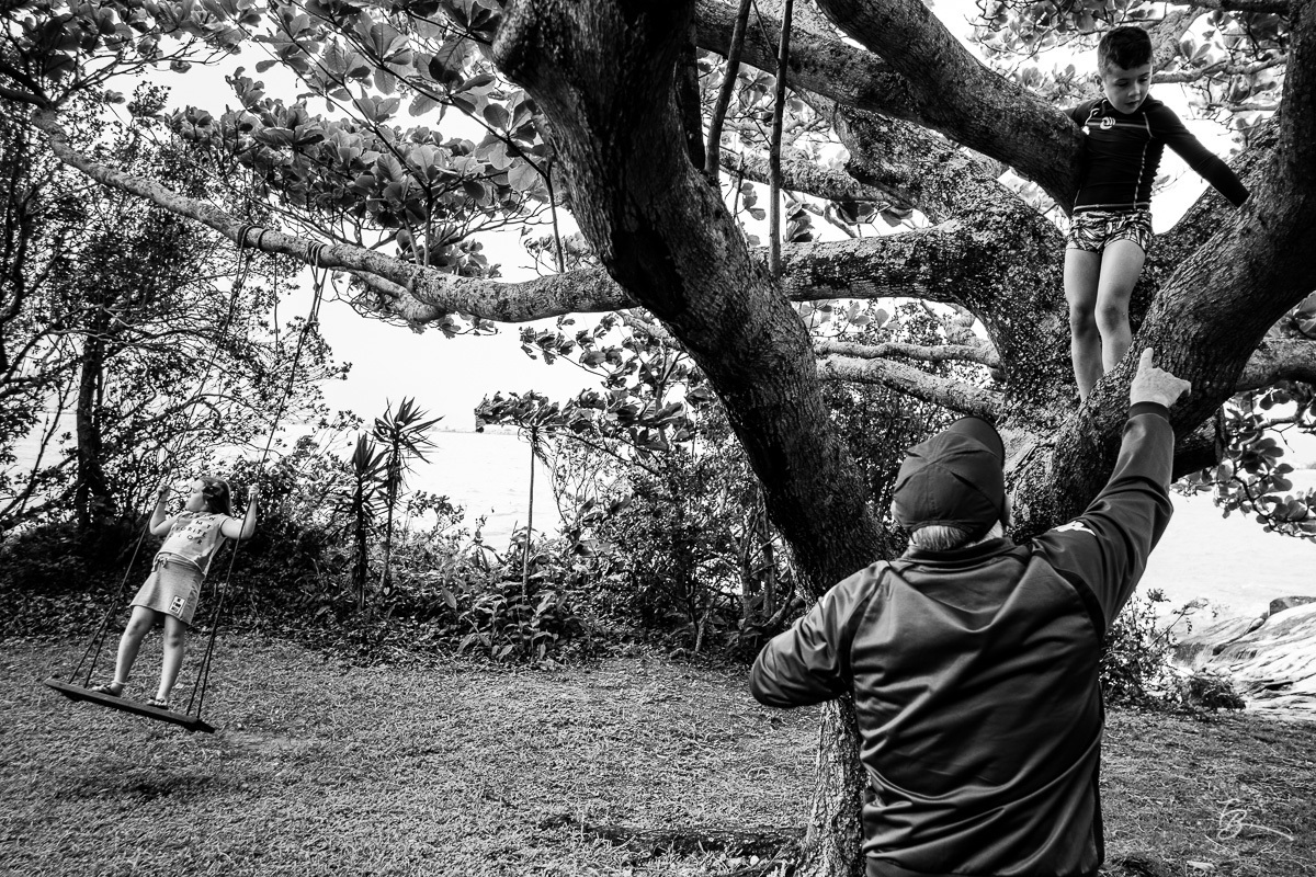 um sábado na ilha do papagaio. Fotografia de família. Thiago Braga Fotografia