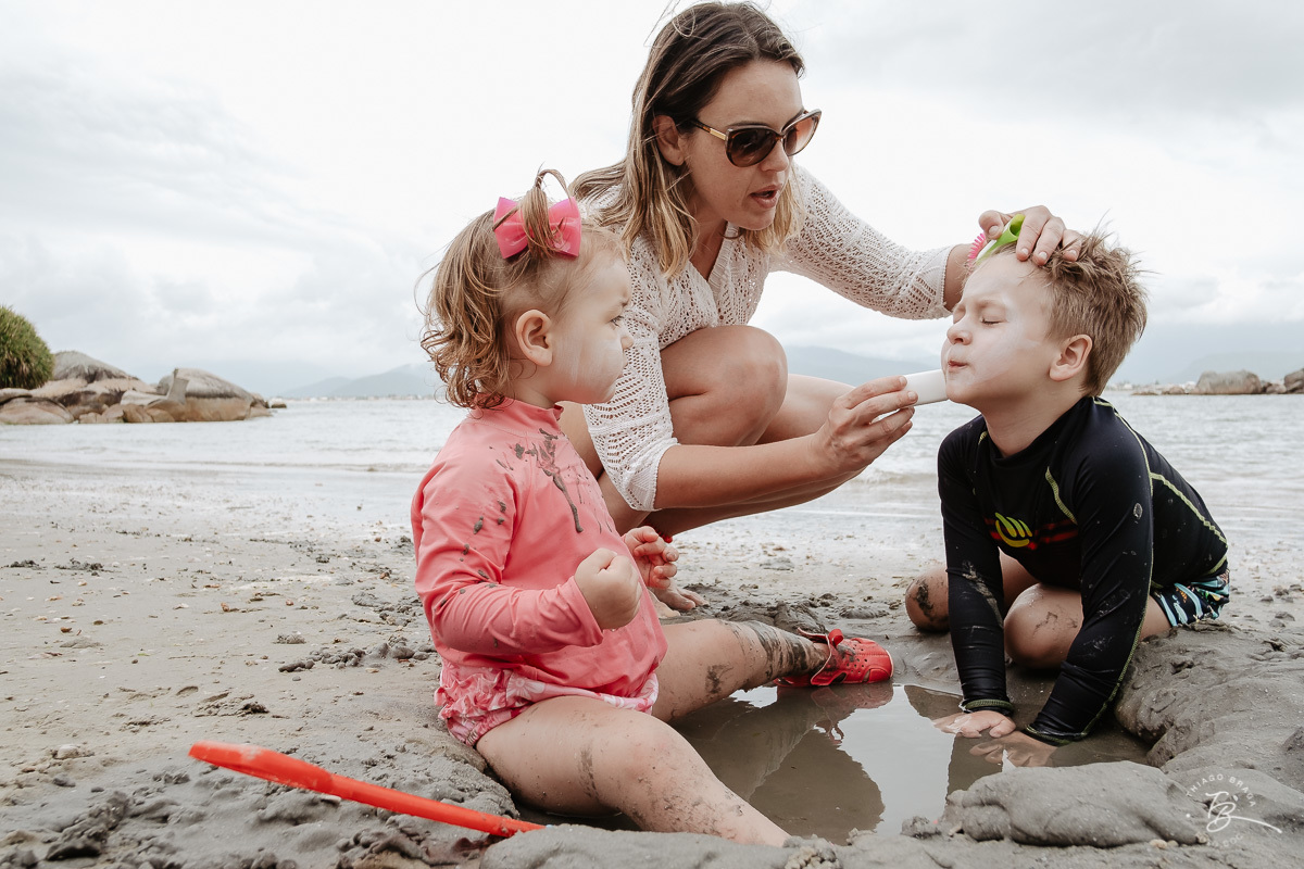 um sábado na ilha do papagaio. Fotografia de família. Thiago Braga Fotografia
