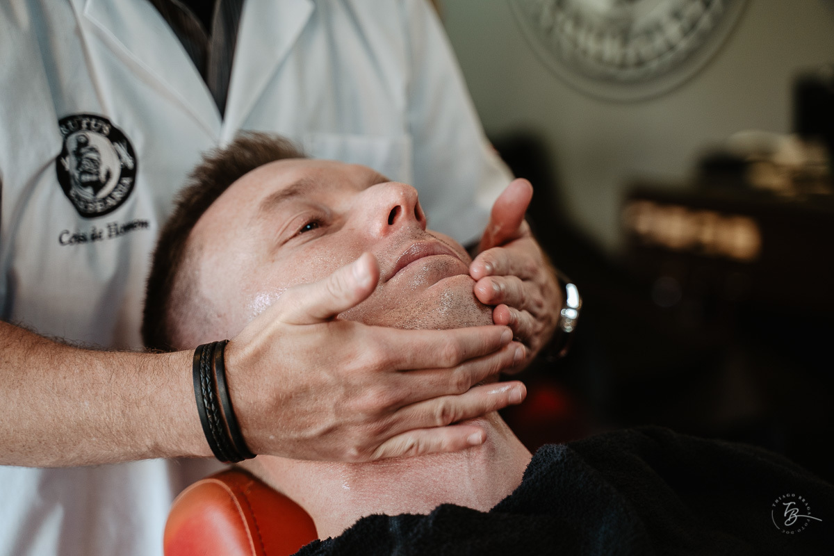 Making of do noivo, em barbearia em Jurere, Florianópolis/SC