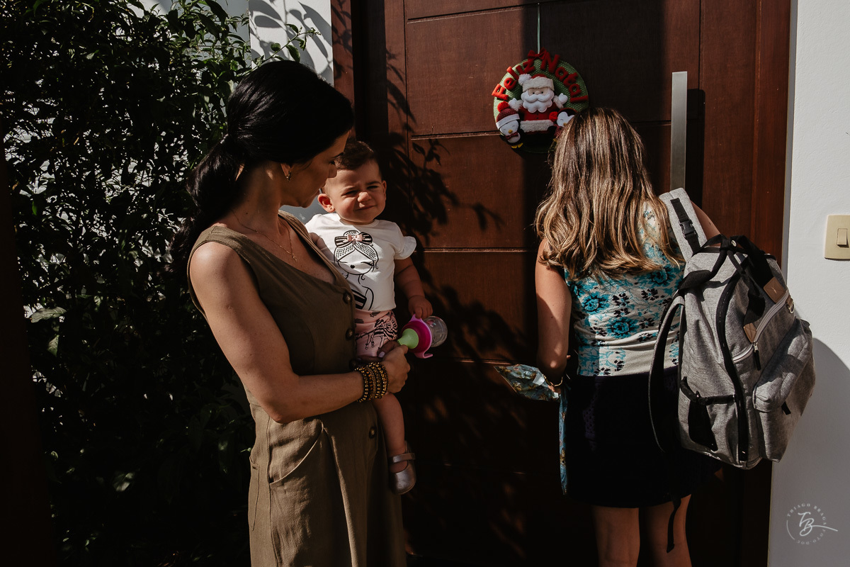 Fotografia documental de aniversário infantil, no rio Tavares/Campeche em Florianópolis/SC