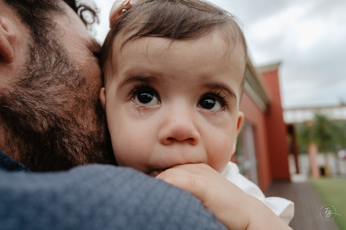 Fotografia documental de aniversário infantil, no rio Tavares/Campeche em Florianópolis/SC