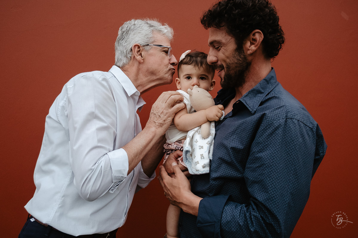 Fotografia documental de aniversário infantil, no rio Tavares/Campeche em Florianópolis/SC