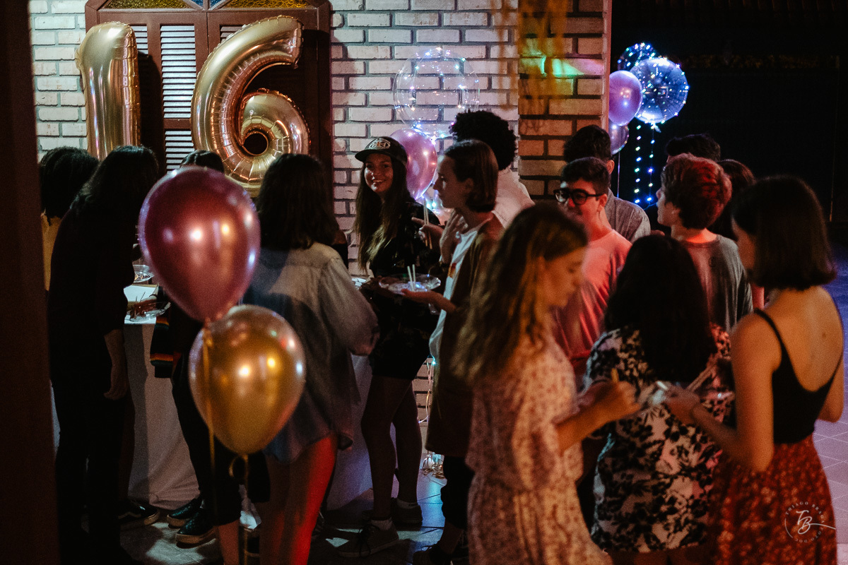 Aniversário em casa - 16 anos da Clara. 