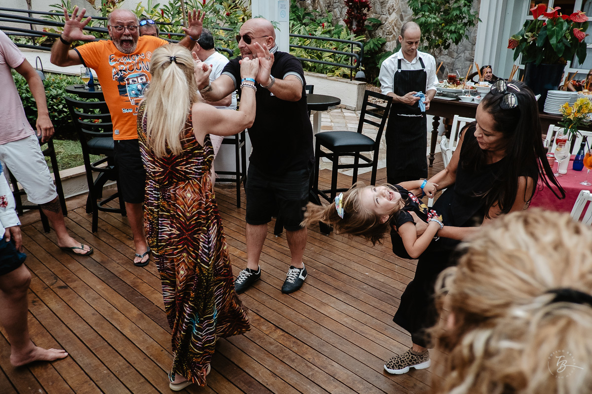 Campanario em Jurere Internacional - Florianópolis/Sc. Valéria e Carmelo.