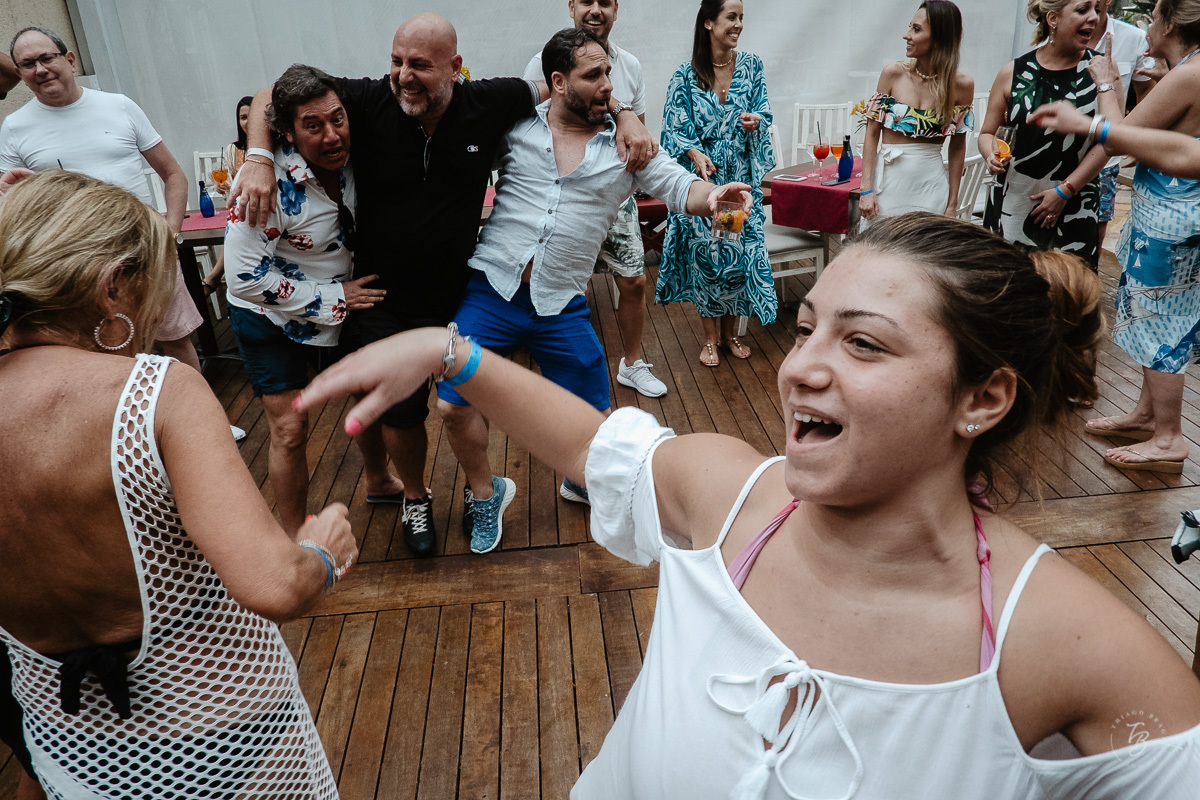 Campanario em Jurere Internacional - Florianópolis/Sc. Valéria e Carmelo.
