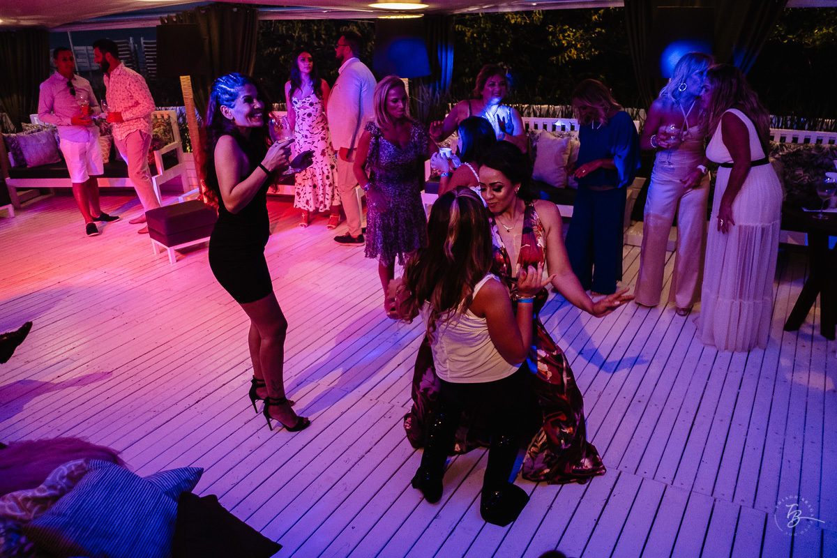 Festa de Casamento no Ammo Beach Club, em Florianópolis/SC. Valéria e Carmelo.