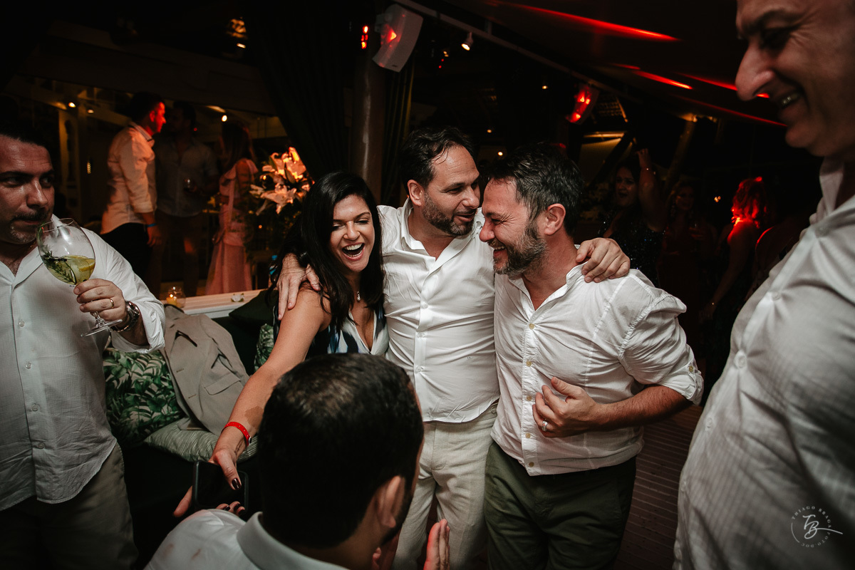 Festa de Casamento no Ammo Beach Club, em Florianópolis/SC. Valéria e Carmelo.