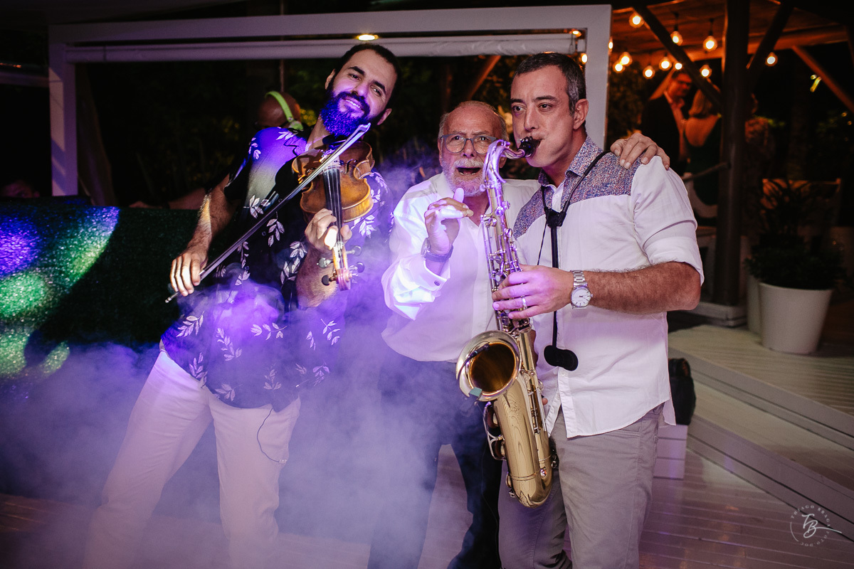 Festa de Casamento no Ammo Beach Club, em Florianópolis/SC. Valéria e Carmelo.