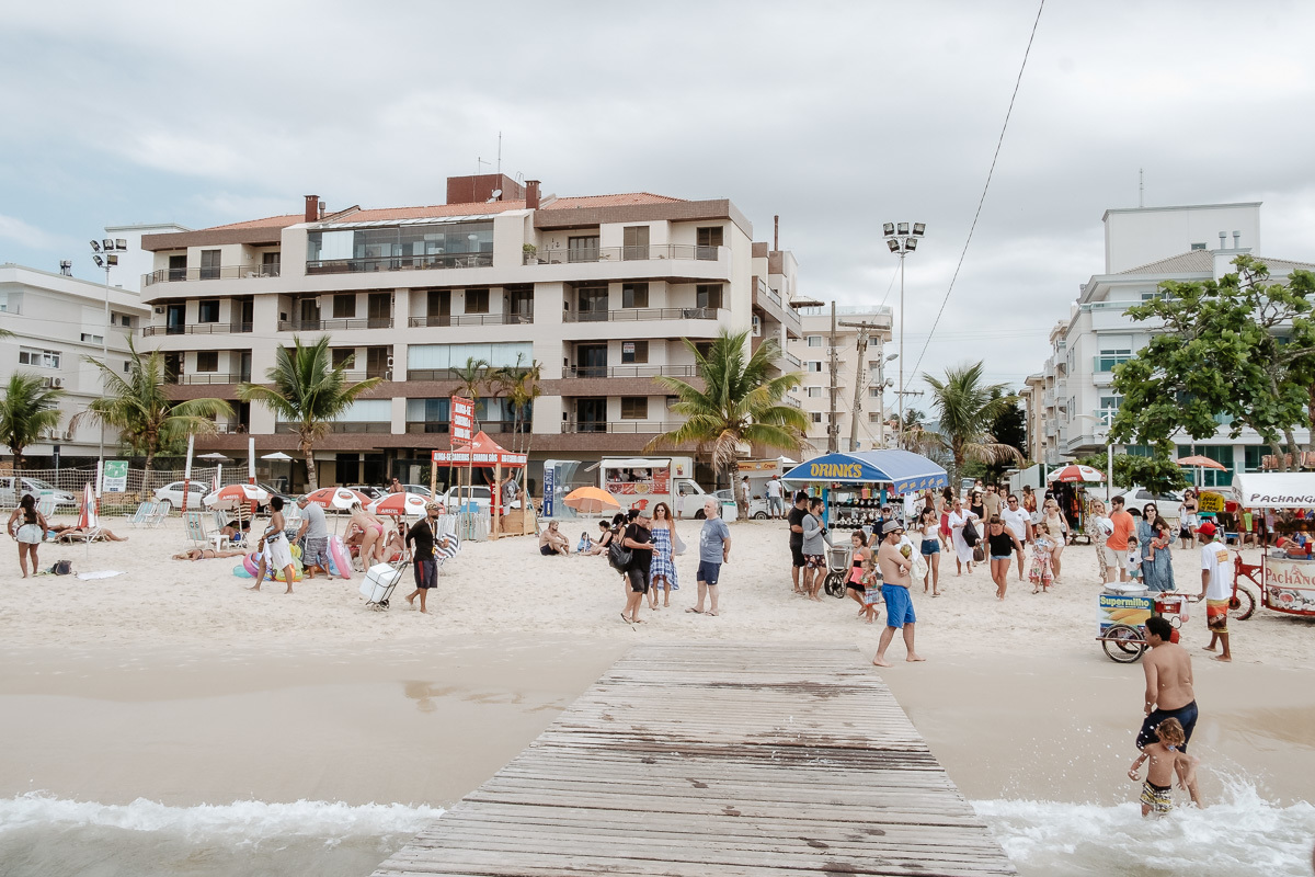 Festa de casamento, no barco Scuna Sul, em Florianópolis. Valéria e Carmelo, Florianópolis-SC.