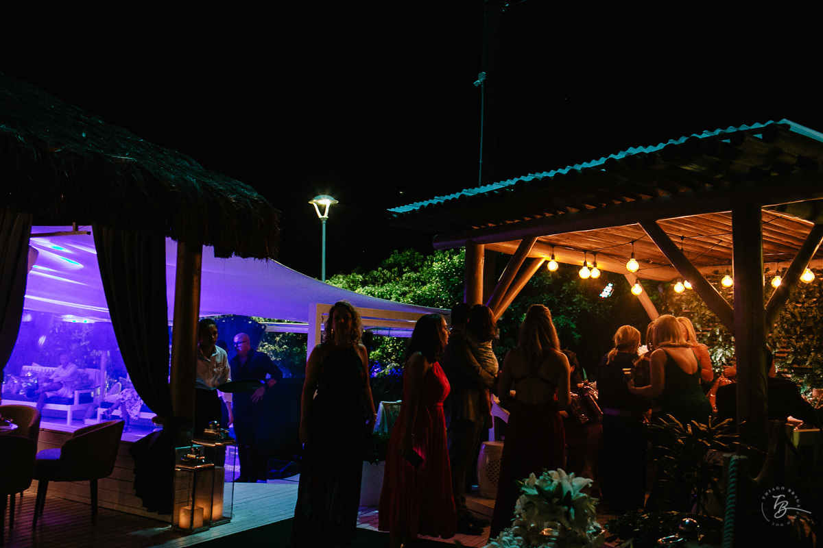 Festa de Casamento no Ammo Beach Club, em Florianópolis/SC. Valéria e Carmelo.