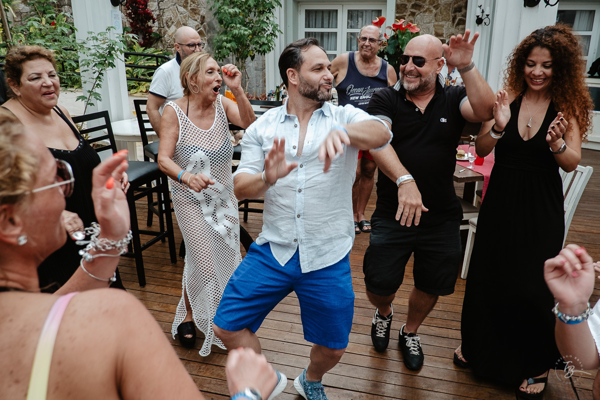 Campanario em Jurere Internacional - Florianópolis/Sc. Valéria e Carmelo.